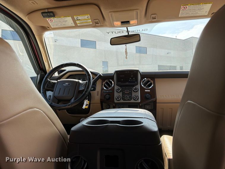 image for item FK3361 2013 Ford F250 Super Duty Crew Cab pickup truck