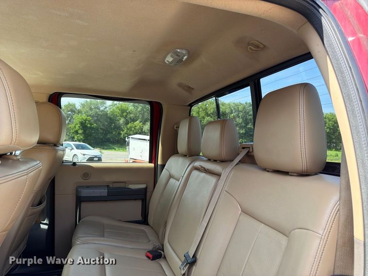 image for item FK3361 2013 Ford F250 Super Duty Crew Cab pickup truck