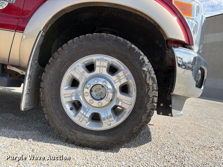image for item FK3361 2013 Ford F250 Super Duty Crew Cab pickup truck