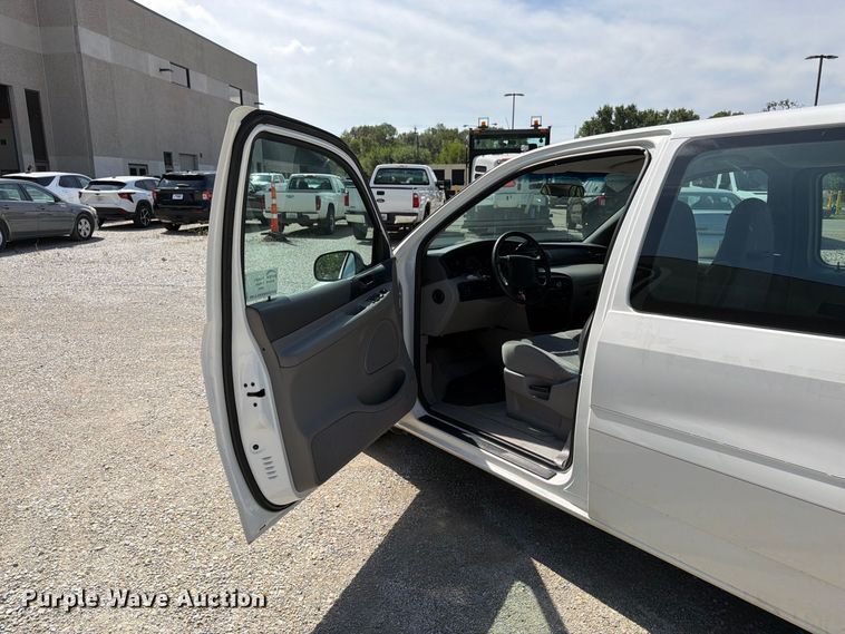 image for item FK3362 1998 Ford Windstar van