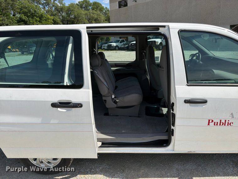 image for item FK3362 1998 Ford Windstar van