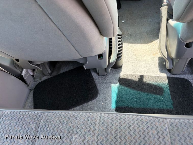 image for item FK3362 1998 Ford Windstar van