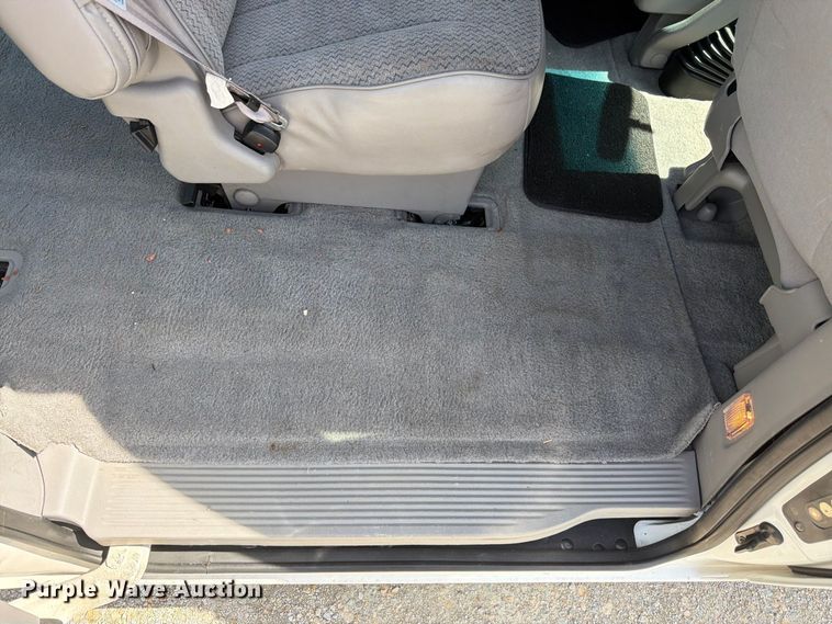 image for item FK3362 1998 Ford Windstar van