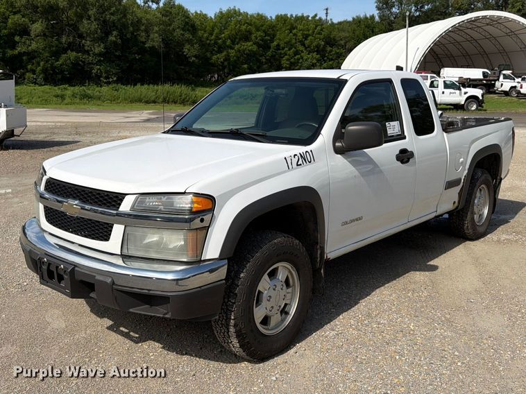 2005 Chevrolet Colorado Ext. Cab pickup truck