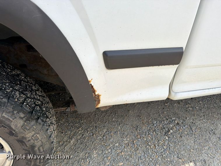 image for item FK3363 2005 Chevrolet Colorado Ext. Cab pickup truck