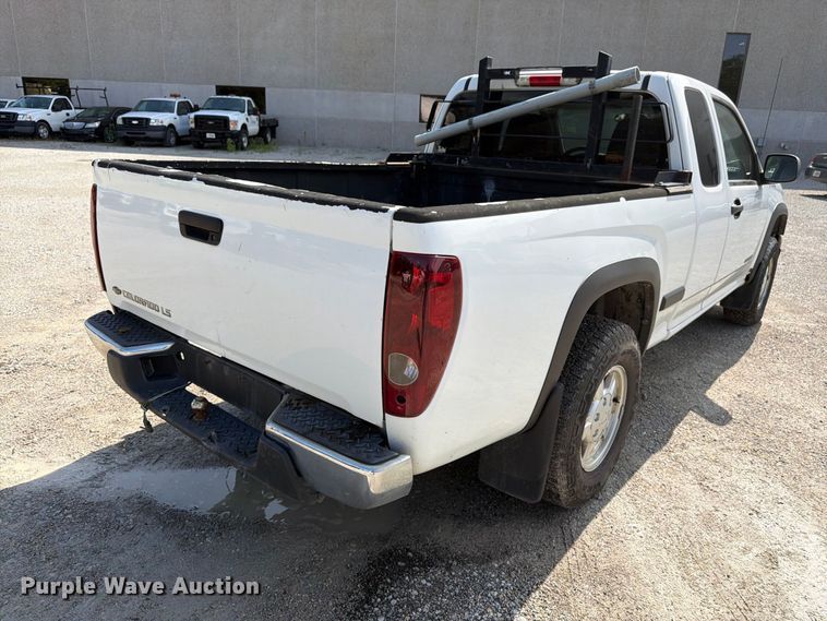 image for item FK3363 2005 Chevrolet Colorado Ext. Cab pickup truck