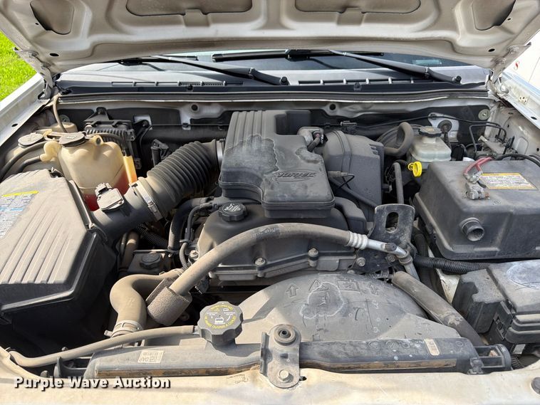 image for item FK3363 2005 Chevrolet Colorado Ext. Cab pickup truck