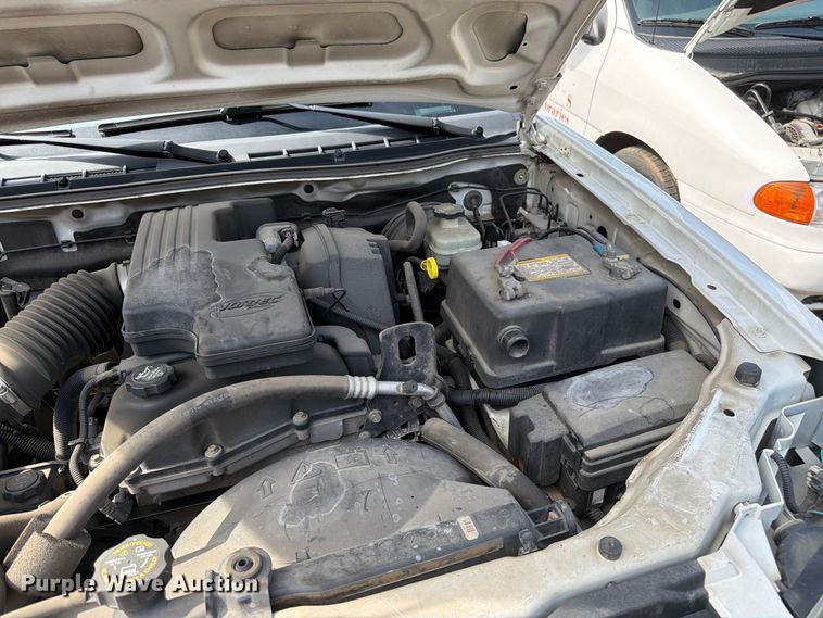 image for item FK3363 2005 Chevrolet Colorado Ext. Cab pickup truck