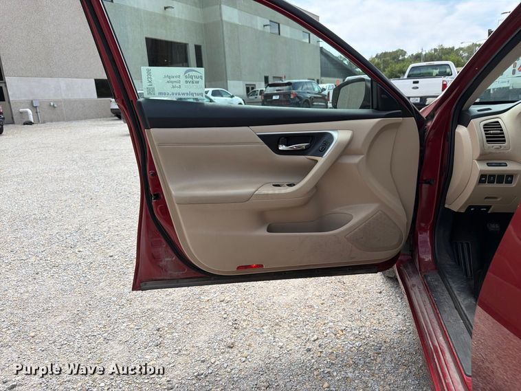 image for item FK3366 2016 Nissan Altima 