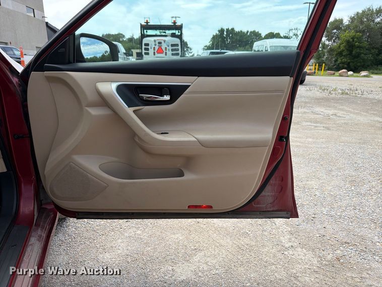 image for item FK3366 2016 Nissan Altima 