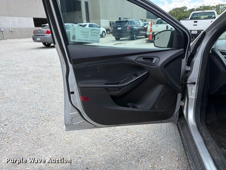 image for item FK3367 2015 Ford Focus 