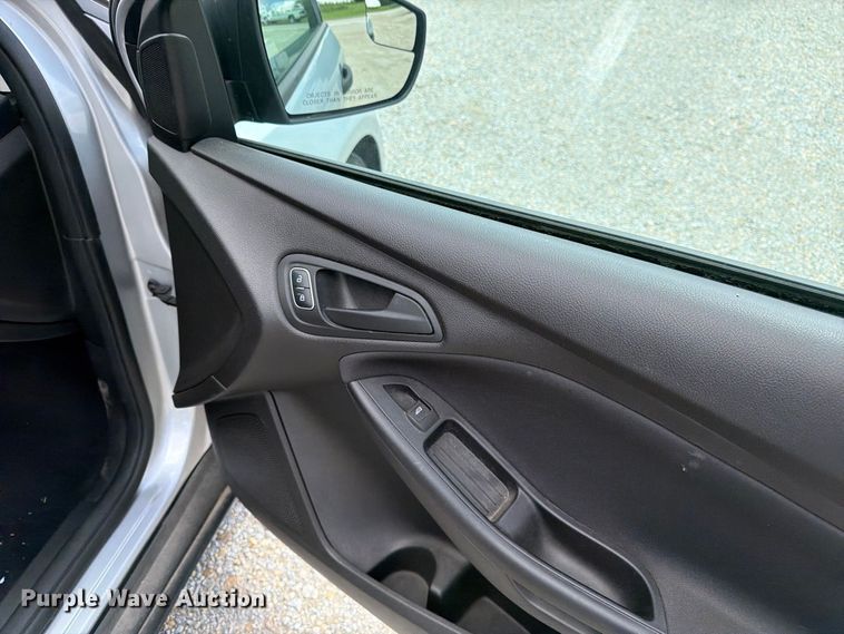 image for item FK3367 2015 Ford Focus 