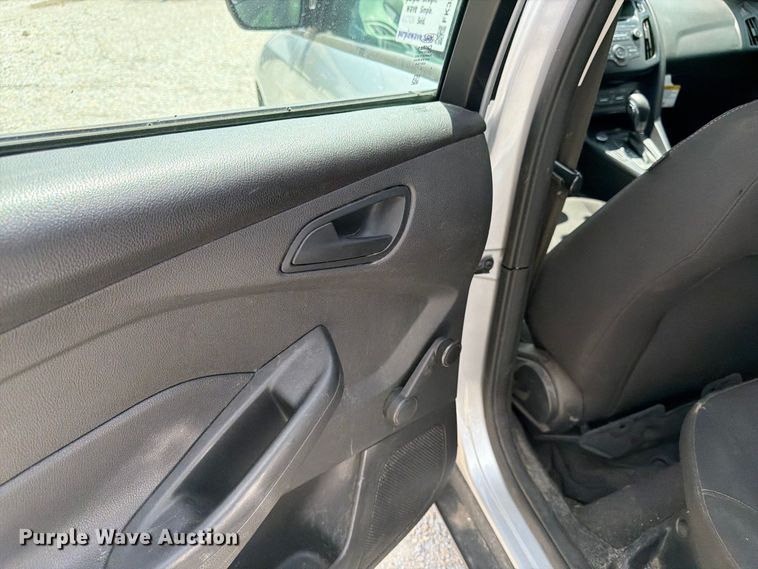 image for item FK3367 2015 Ford Focus 