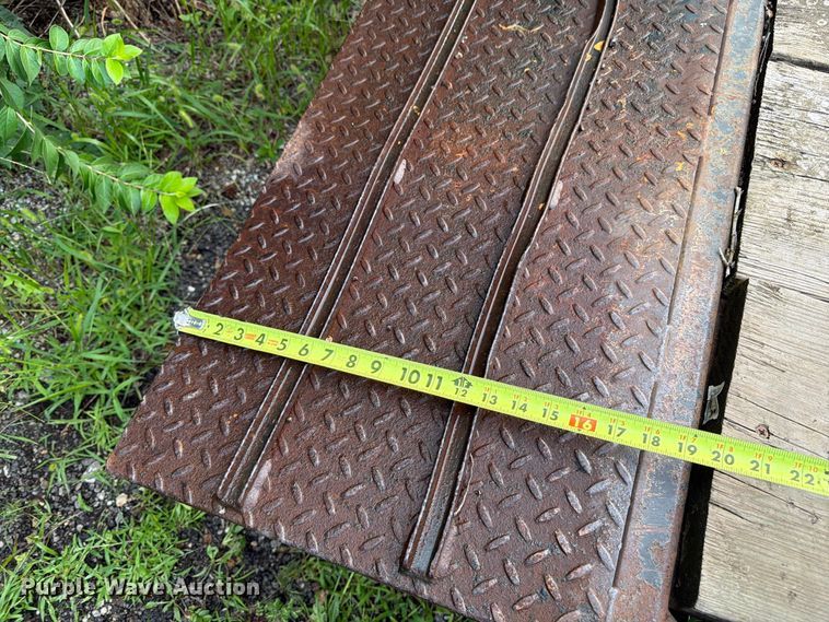 image for item FK3369 2000 MURF tilt deck utility trailer
