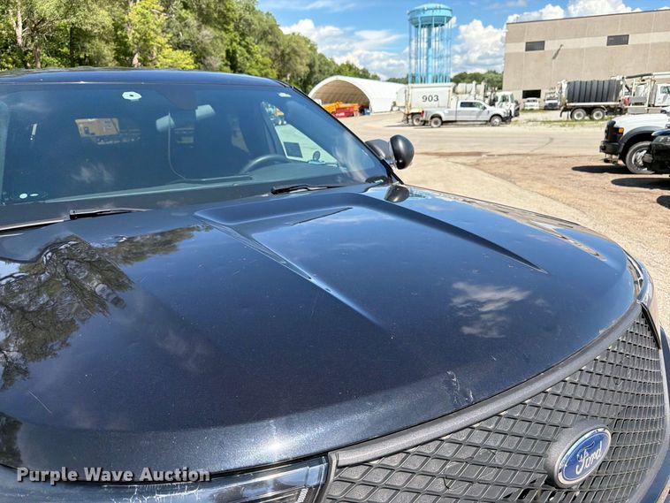 image for item FK3370 2022 Ford Explorer Police Interceptor SUV