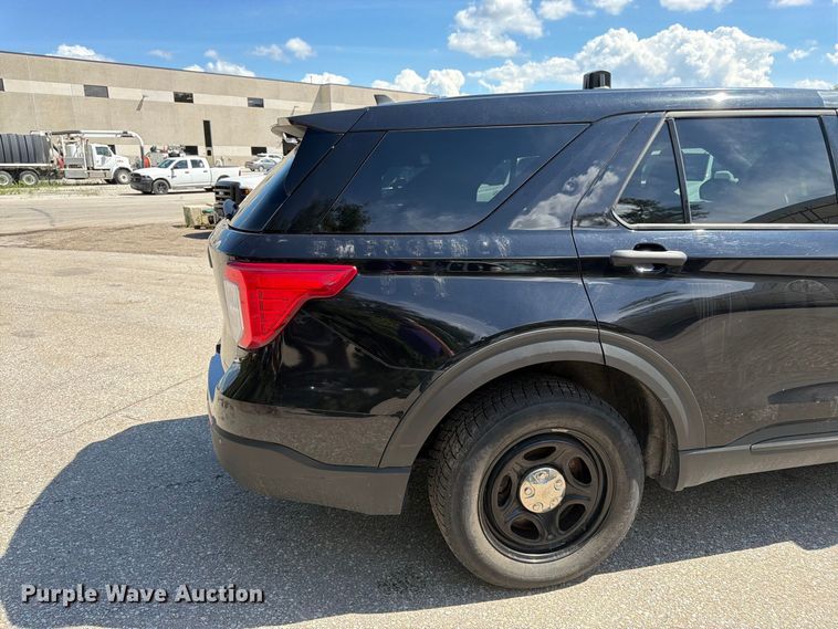 image for item FK3370 2022 Ford Explorer Police Interceptor SUV