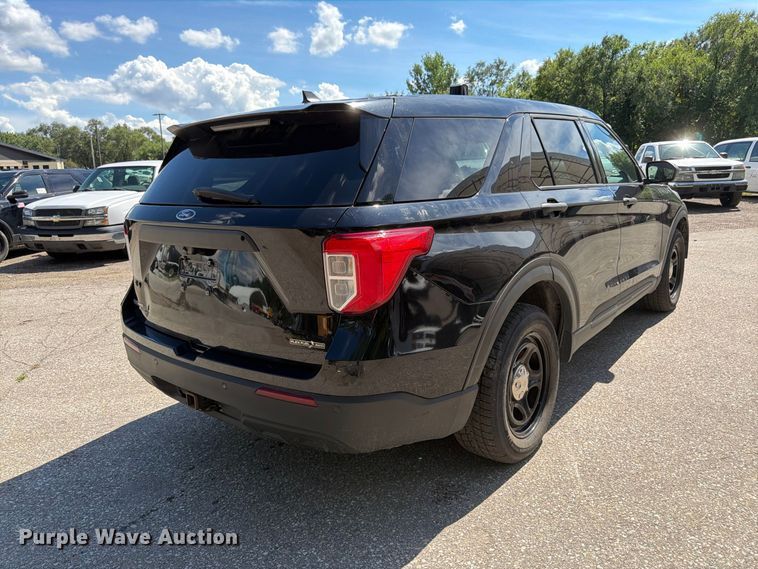 image for item FK3370 2022 Ford Explorer Police Interceptor SUV
