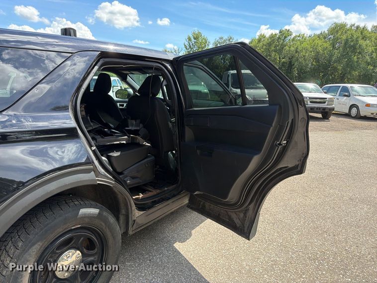 image for item FK3370 2022 Ford Explorer Police Interceptor SUV