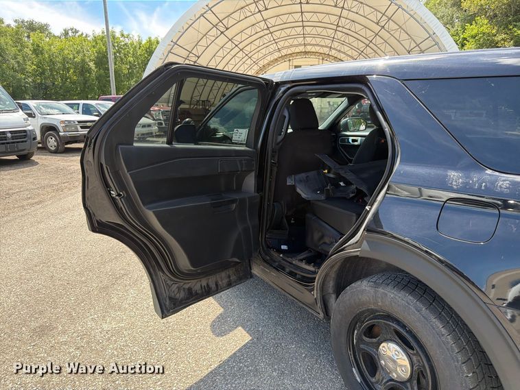 image for item FK3370 2022 Ford Explorer Police Interceptor SUV