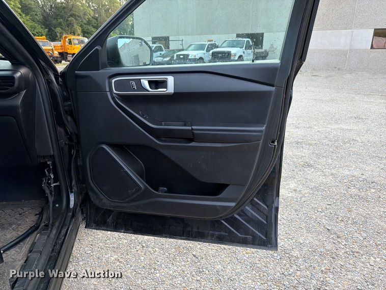 image for item FK3371 2022 Ford Explorer Police Interceptor SUV
