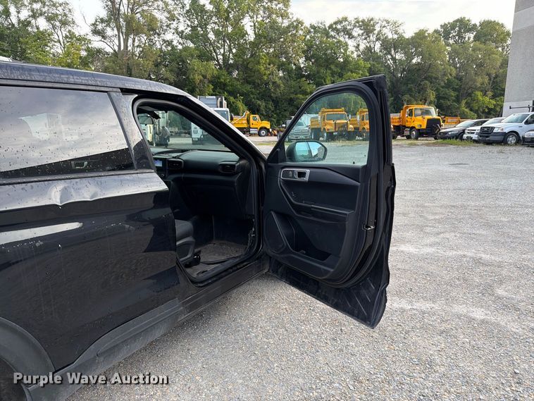 image for item FK3371 2022 Ford Explorer Police Interceptor SUV