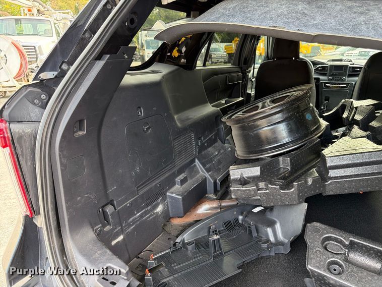 image for item FK3371 2022 Ford Explorer Police Interceptor SUV