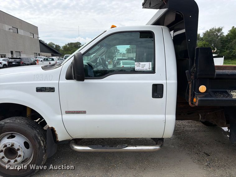image for item FK3372 2003 Ford F450 Super Duty dump truck