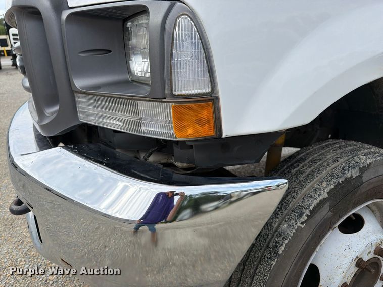 image for item FK3372 2003 Ford F450 Super Duty dump truck