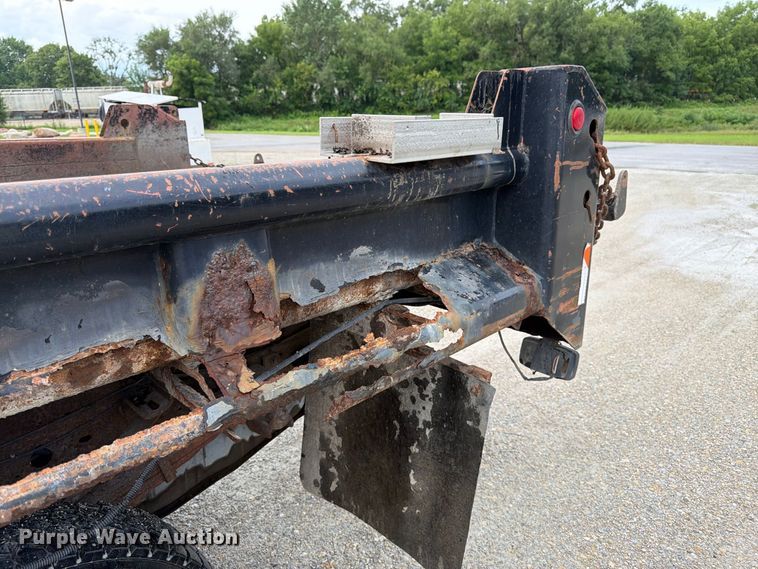 image for item FK3372 2003 Ford F450 Super Duty dump truck