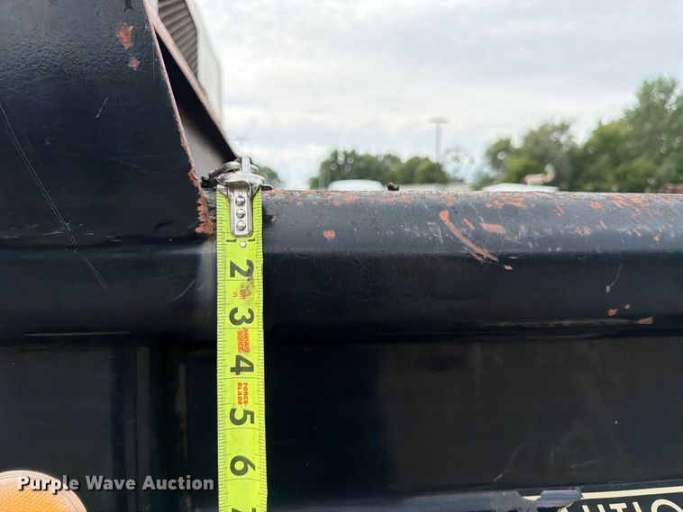 image for item FK3372 2003 Ford F450 Super Duty dump truck