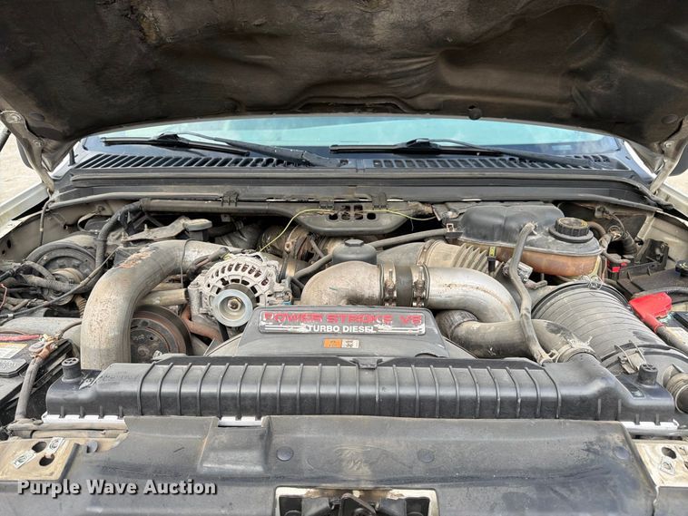 image for item FK3372 2003 Ford F450 Super Duty dump truck