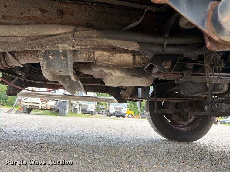 image for item FK3372 2003 Ford F450 Super Duty dump truck