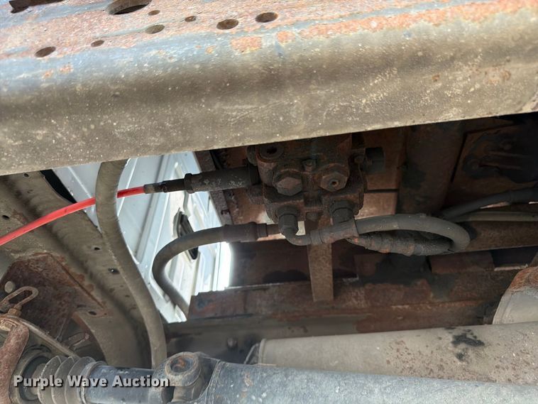 image for item FK3372 2003 Ford F450 Super Duty dump truck