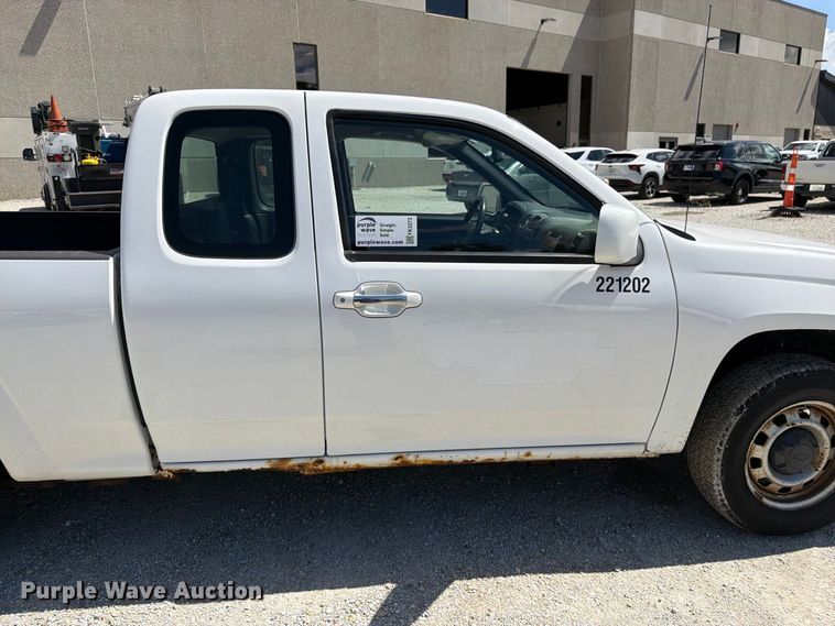 image for item FK3373 2012 Chevrolet Colorado Ext. Cab pickup truck