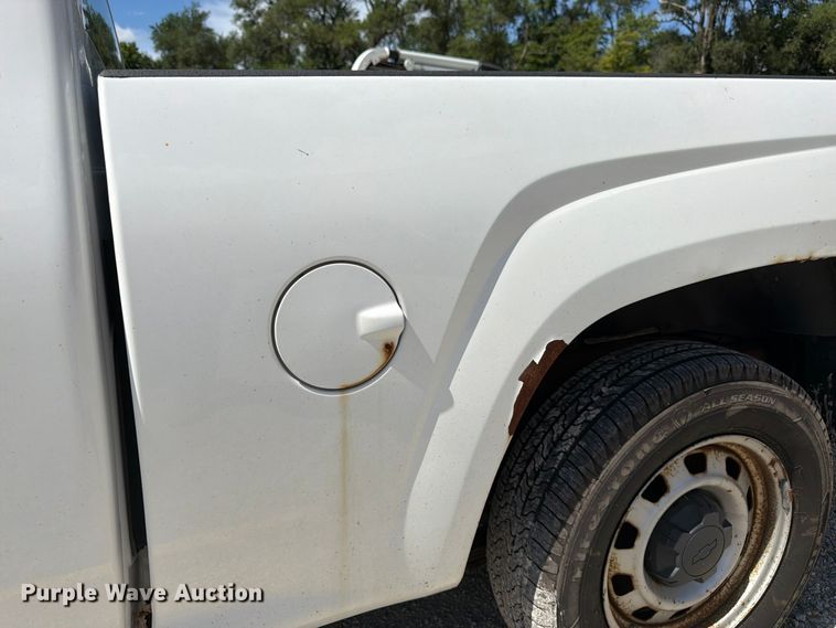 image for item FK3373 2012 Chevrolet Colorado Ext. Cab pickup truck