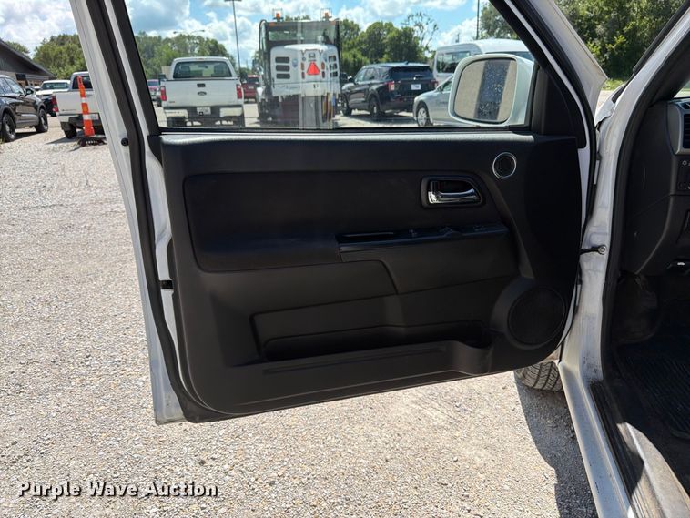image for item FK3373 2012 Chevrolet Colorado Ext. Cab pickup truck