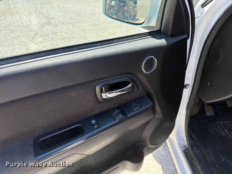 image for item FK3373 2012 Chevrolet Colorado Ext. Cab pickup truck