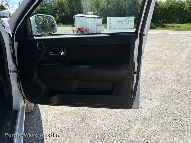 image for item FK3373 2012 Chevrolet Colorado Ext. Cab pickup truck