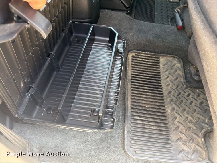 image for item FK3373 2012 Chevrolet Colorado Ext. Cab pickup truck