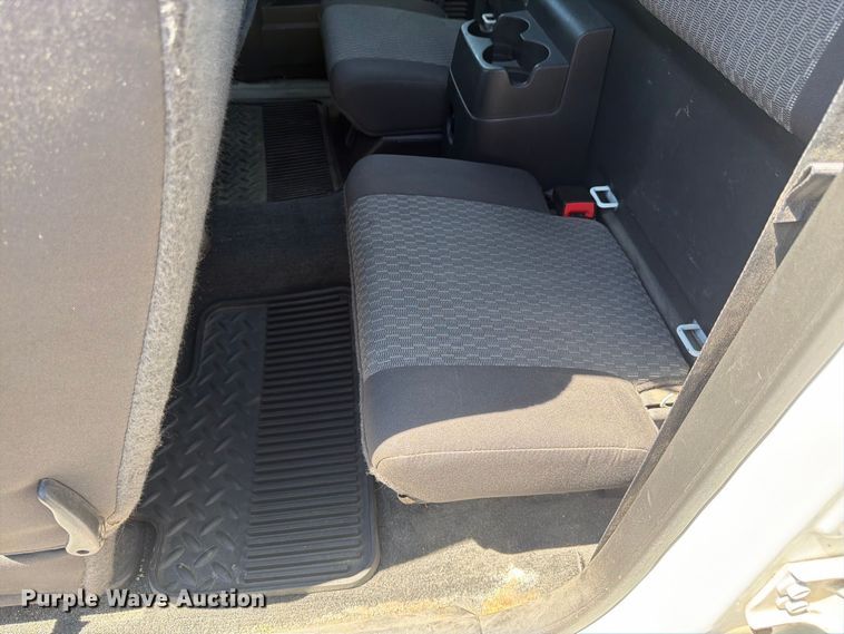 image for item FK3373 2012 Chevrolet Colorado Ext. Cab pickup truck