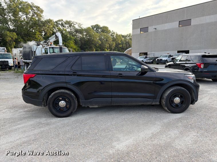 image for item FK3374 2021 Ford Explorer Police Interceptor SUV