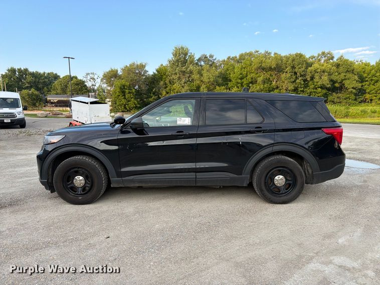 image for item FK3374 2021 Ford Explorer Police Interceptor SUV