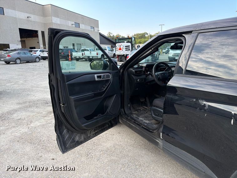 image for item FK3374 2021 Ford Explorer Police Interceptor SUV