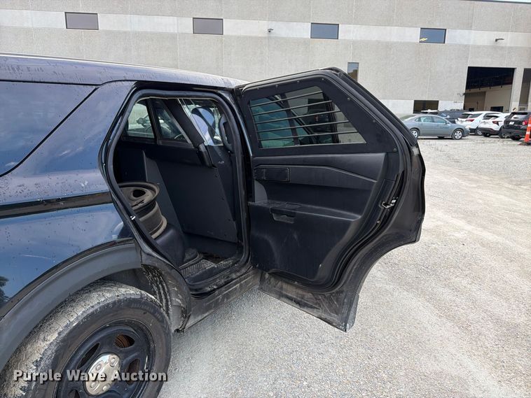 image for item FK3374 2021 Ford Explorer Police Interceptor SUV