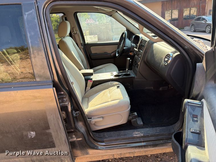 image for item FK4580 2008 Ford Explorer SUV