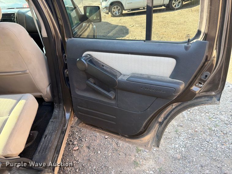 image for item FK4580 2008 Ford Explorer SUV