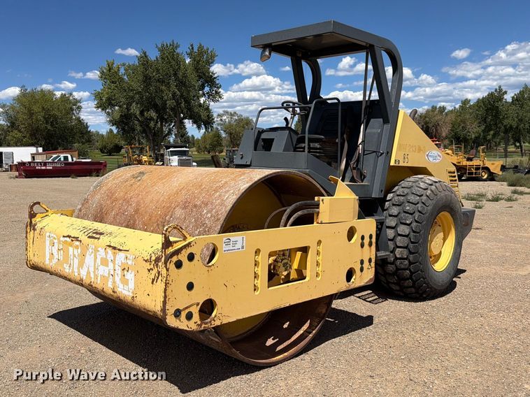 2000 Bomag BW213 D-3 single drum roller