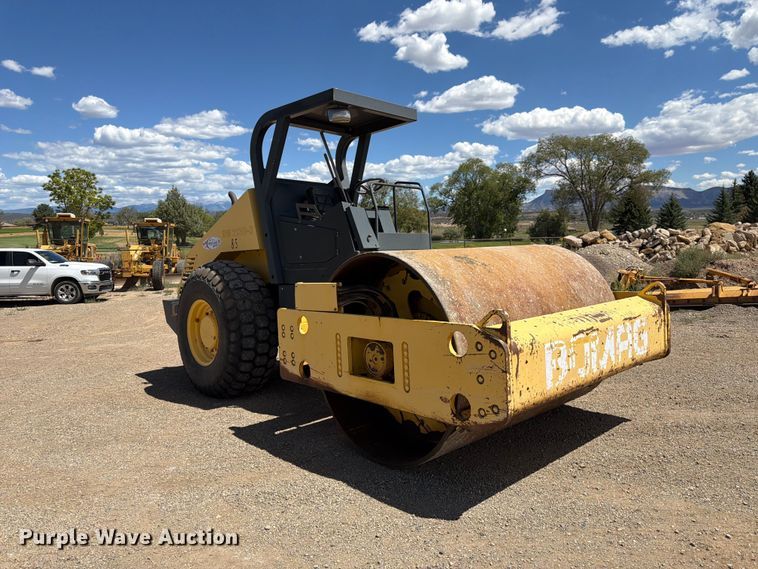 image for item FK4598 2000 Bomag BW213 D-3 single drum roller
