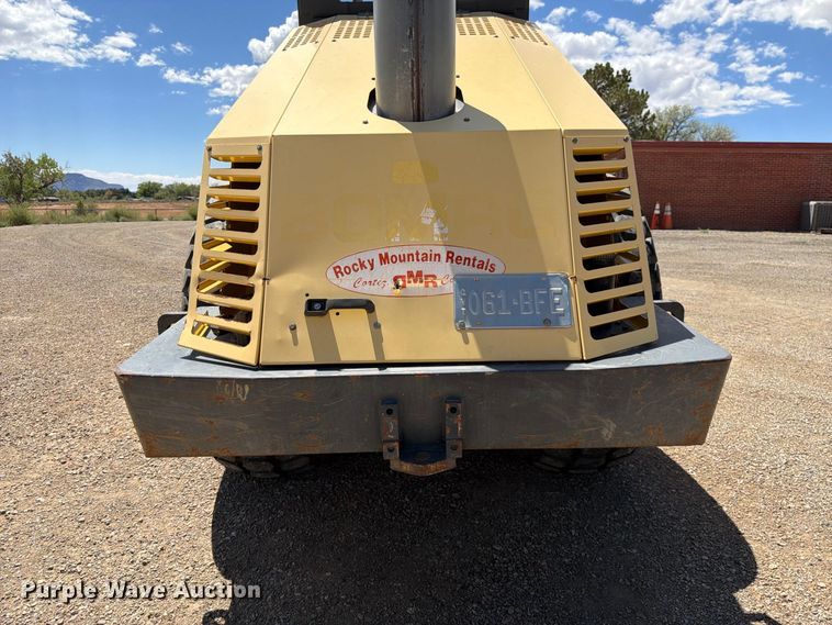 image for item FK4598 2000 Bomag BW213 D-3 single drum roller