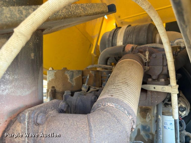 image for item FK4598 2000 Bomag BW213 D-3 single drum roller
